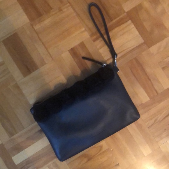 FRENCH CONNECTION black wristlet - Picture 4 of 10